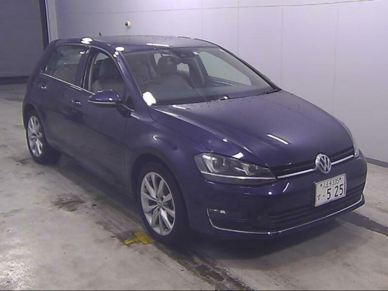 VOLKSWAGEN　GOLF