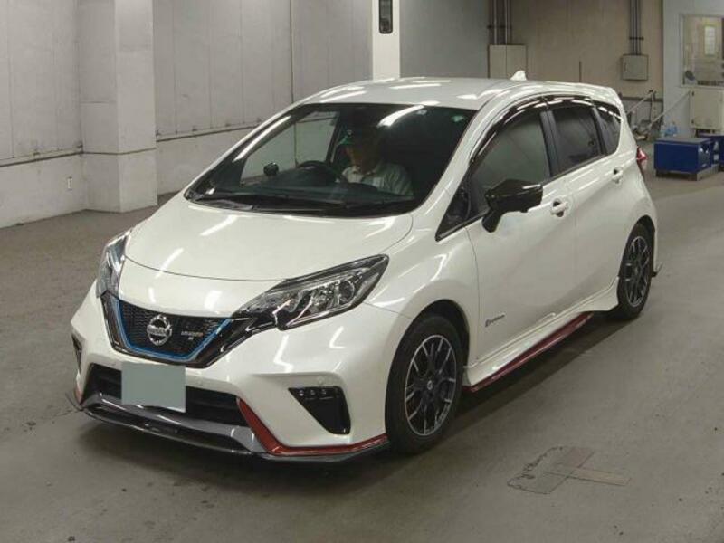 NISSAN　NOTE