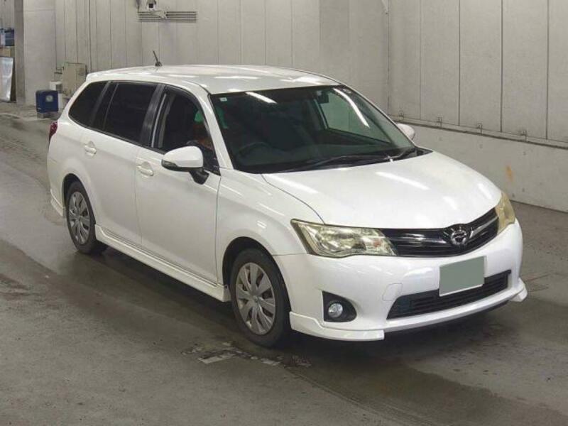 TOYOTA　COROLLA FIELDER