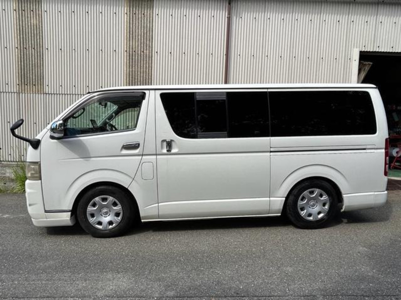 HIACE VAN-2