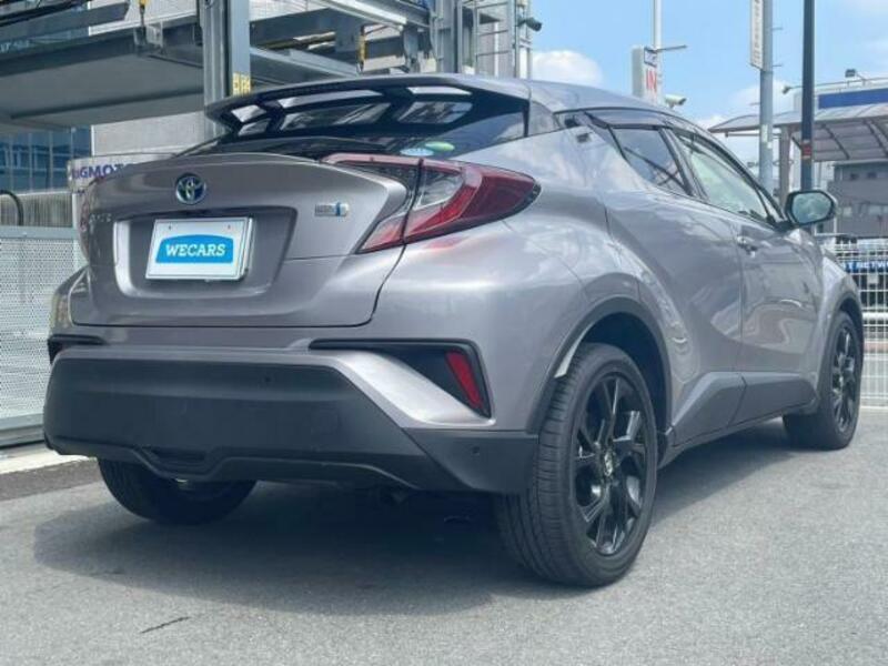 C-HR-2