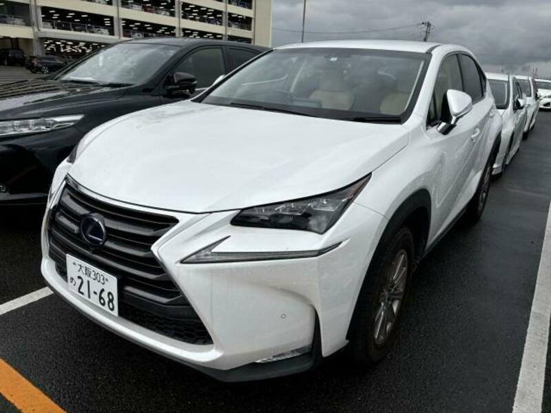 LEXUS　NX