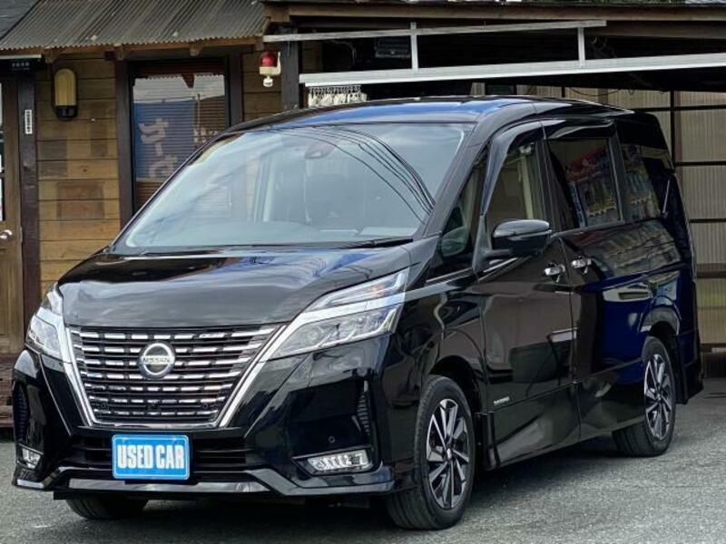 NISSAN　SERENA