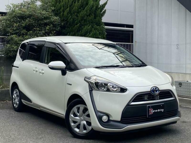 TOYOTA　SIENTA