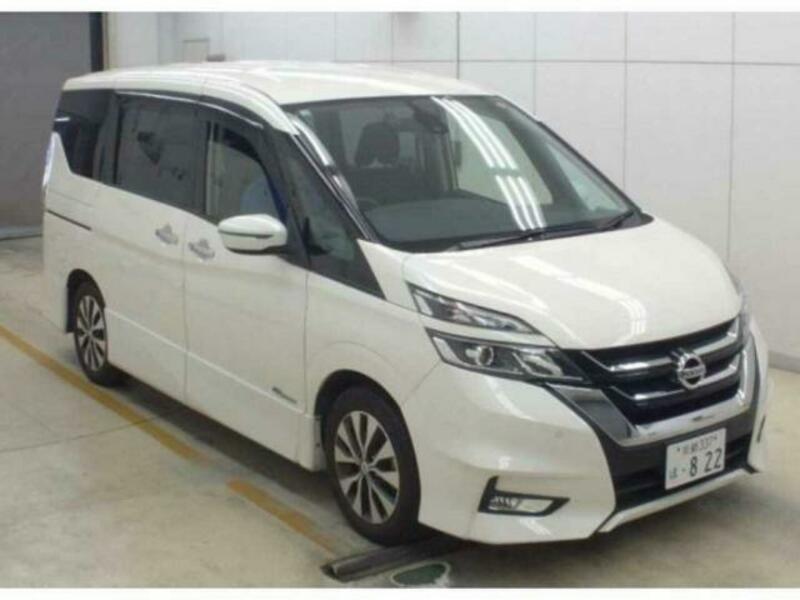 NISSAN　SERENA