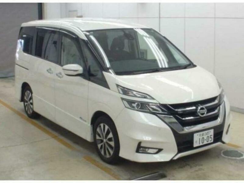 NISSAN　SERENA