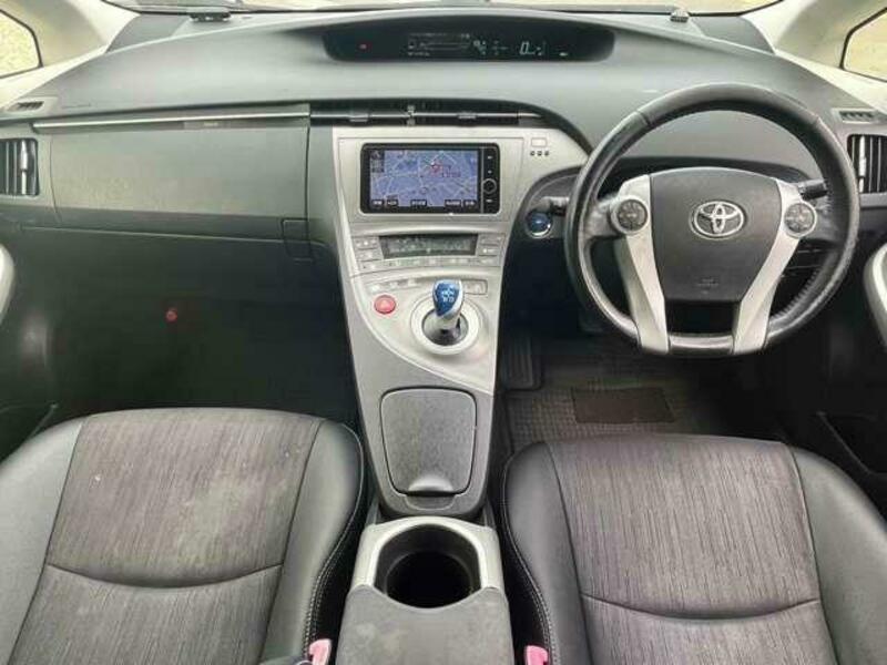 PRIUS-1