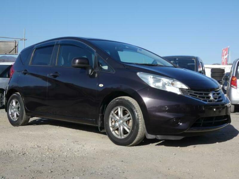 NISSAN　NOTE