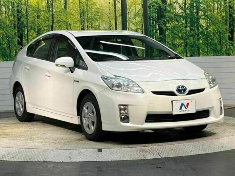 PRIUS-16