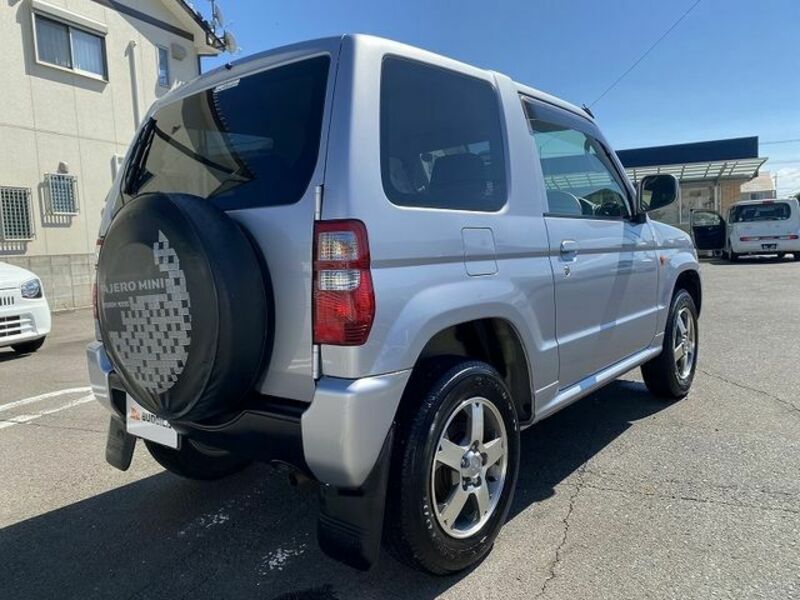 PAJERO MINI-6