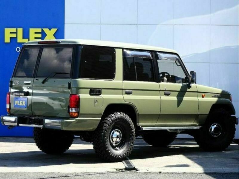 LAND CRUISER PRADO-1