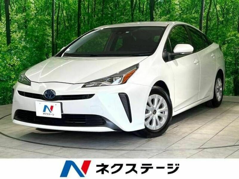 TOYOTA　PRIUS