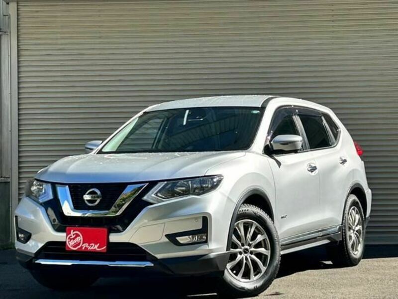 X-TRAIL-18