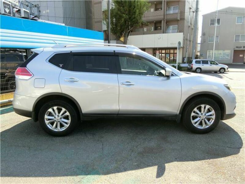 X-TRAIL-14