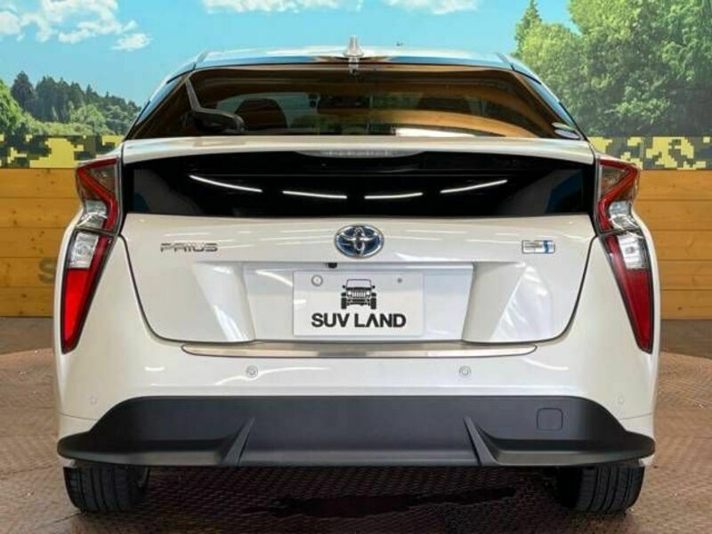 PRIUS-14