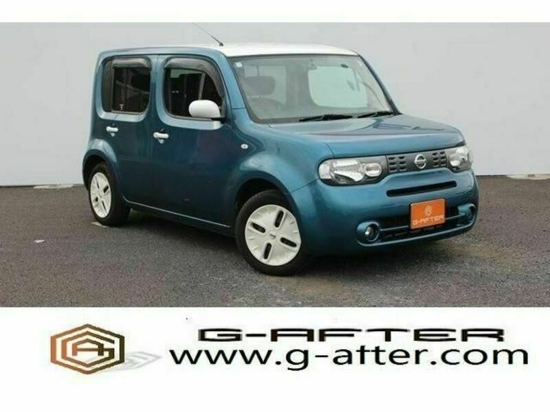 NISSAN　CUBE