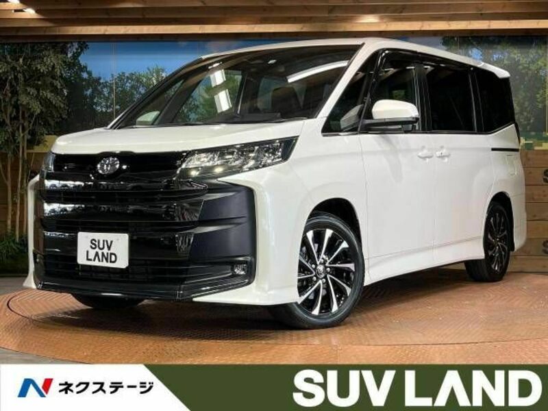 TOYOTA　NOAH