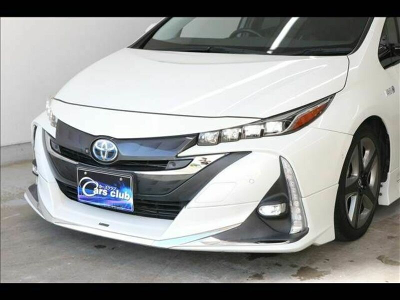 PRIUS PHV-12