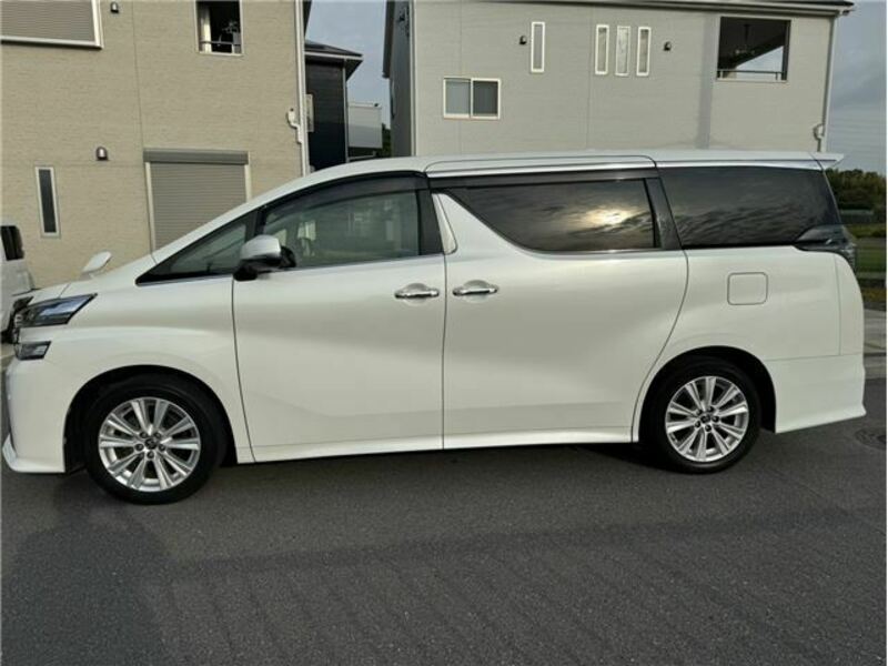 VELLFIRE-5