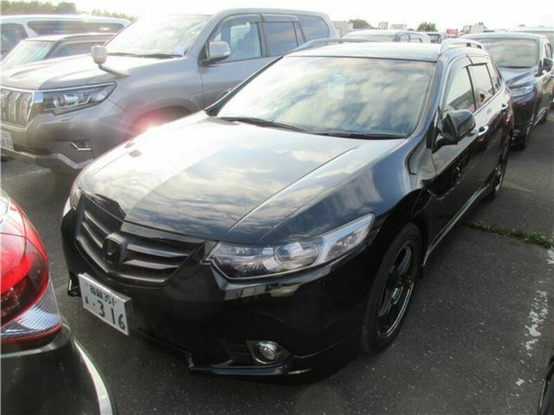 HONDA　ACCORD TOURER