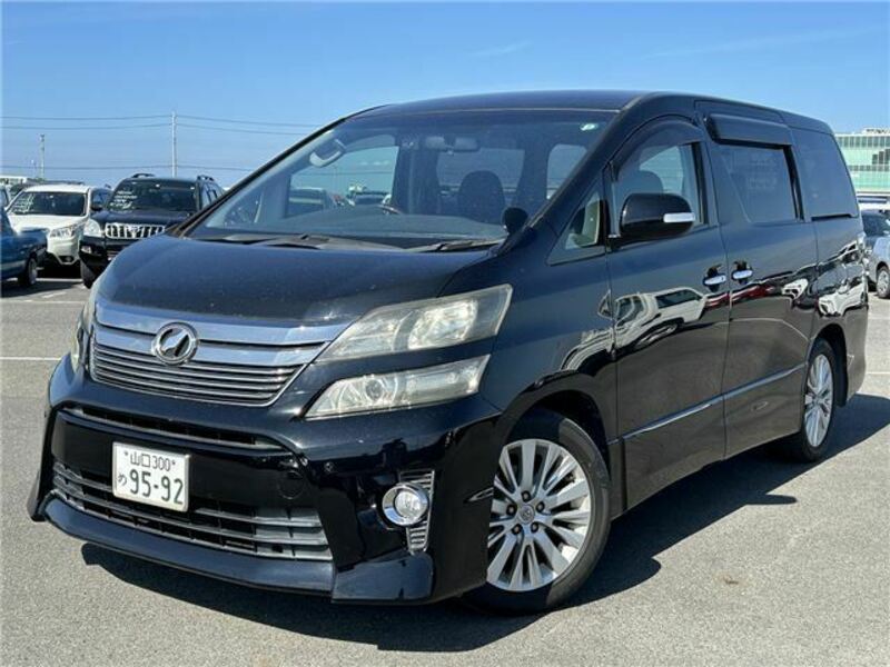 TOYOTA　VELLFIRE