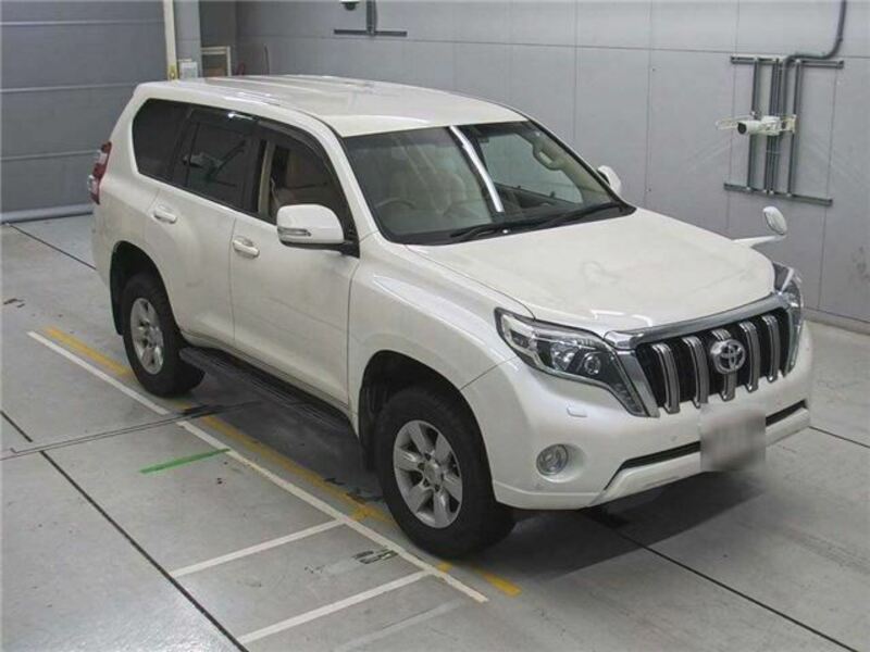 LAND CRUISER PRADO-4