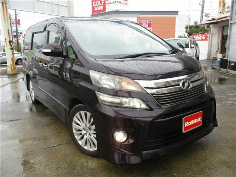 TOYOTA　VELLFIRE