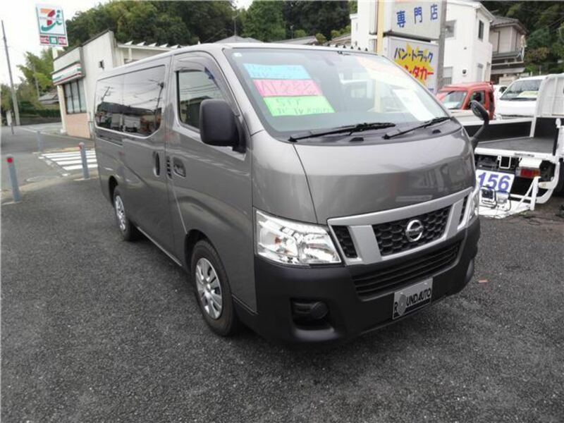 NISSAN　NV350 CARAVAN