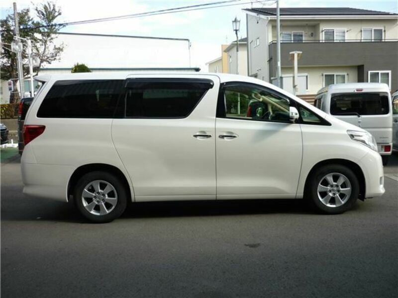 ALPHARD-8