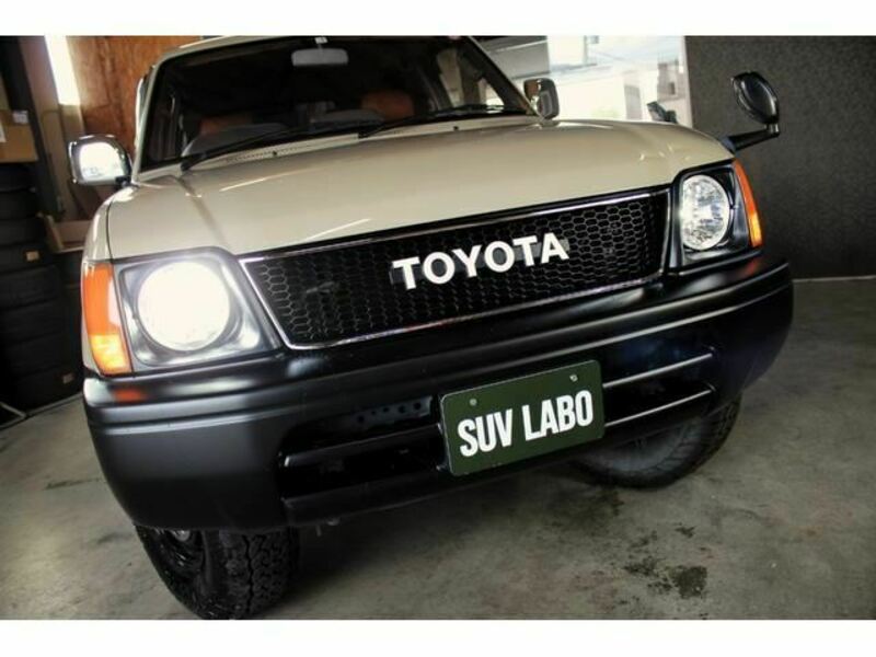 LAND CRUISER PRADO-7