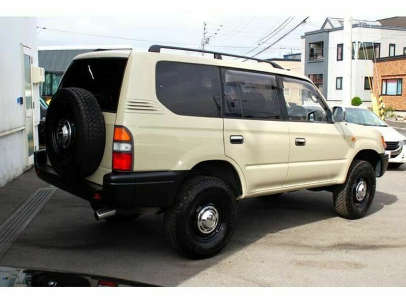 LAND CRUISER PRADO-22