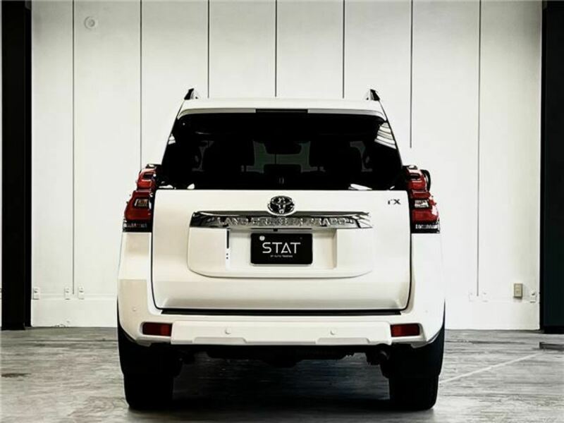 LAND CRUISER PRADO-5