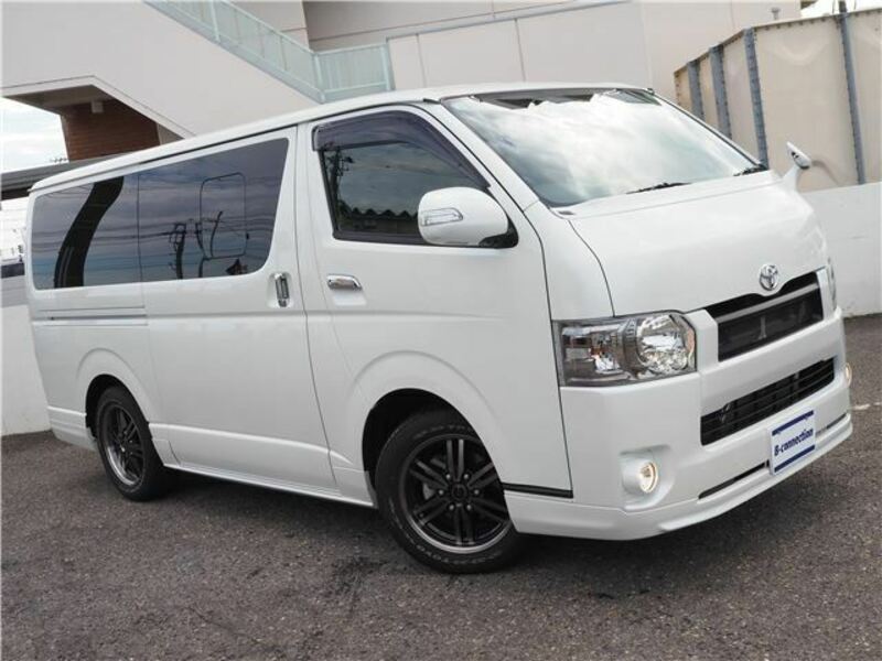 HIACE-4