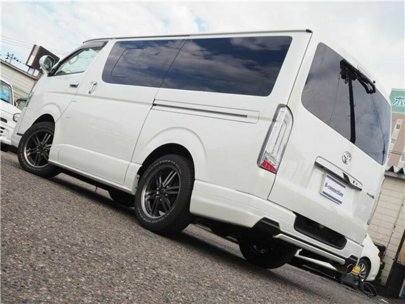 HIACE-6