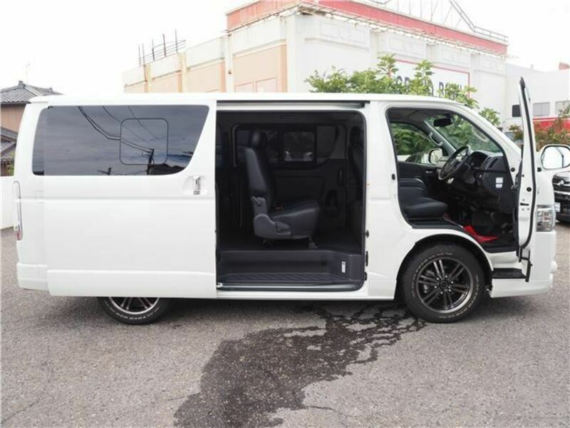 HIACE-24