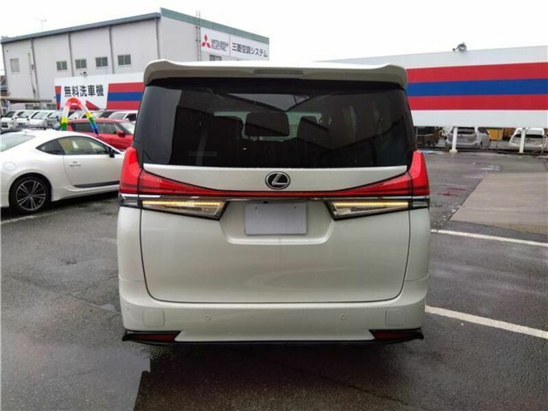 VELLFIRE-4