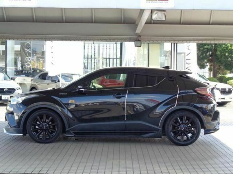 C-HR-7