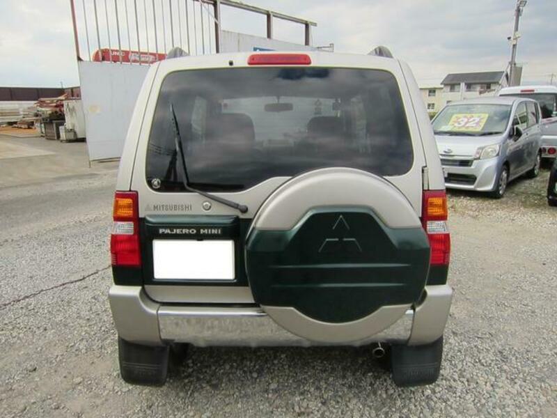 PAJERO MINI-2