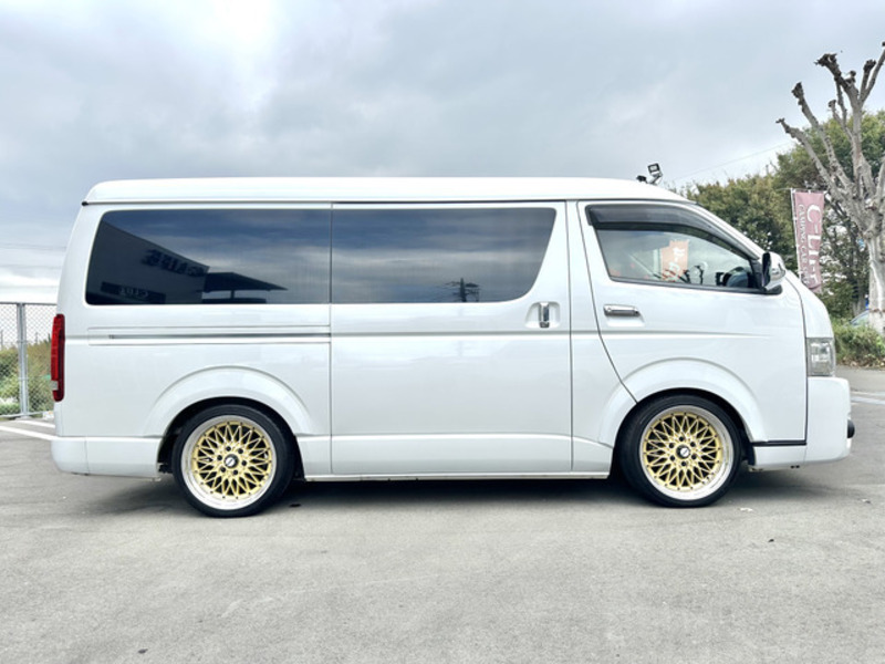 HIACE VAN-14