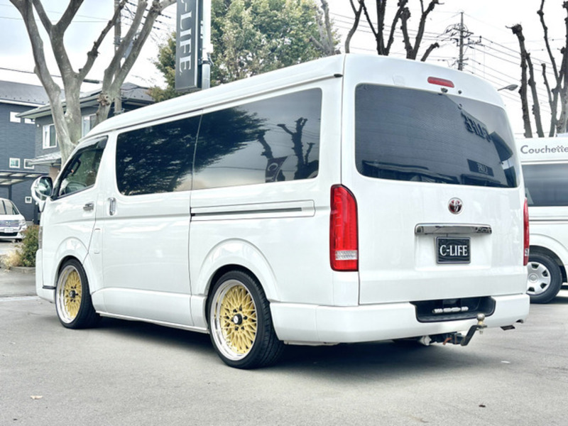 HIACE VAN-13