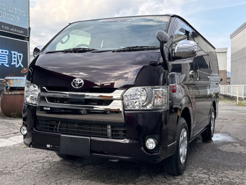 HIACE VAN