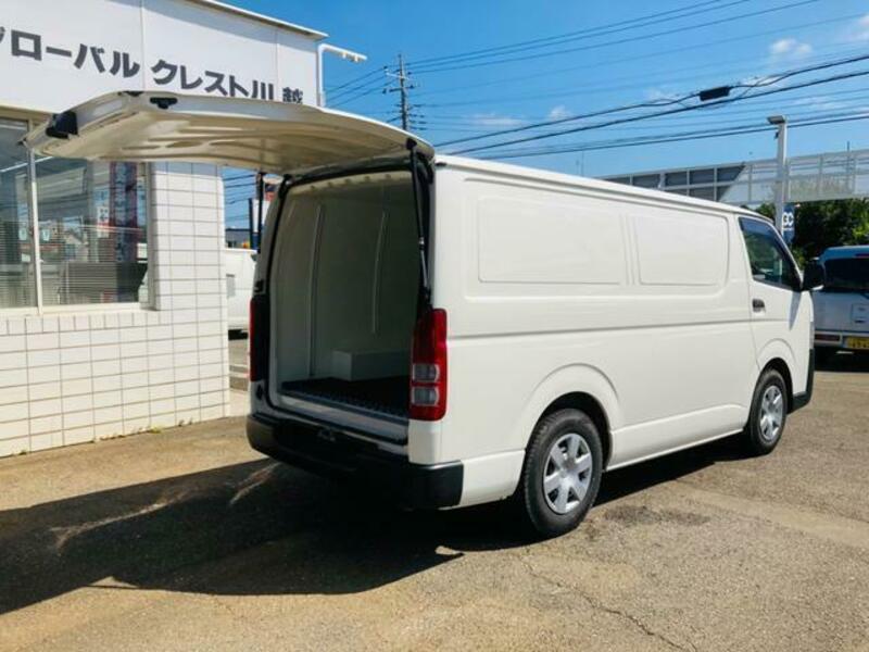 HIACE VAN-18