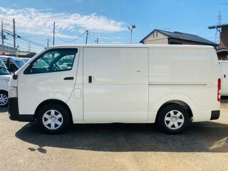 HIACE VAN-12