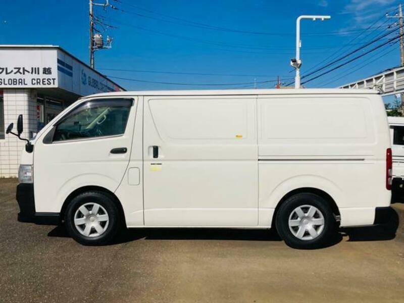 HIACE VAN-8