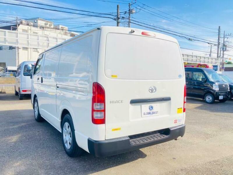 HIACE VAN-11