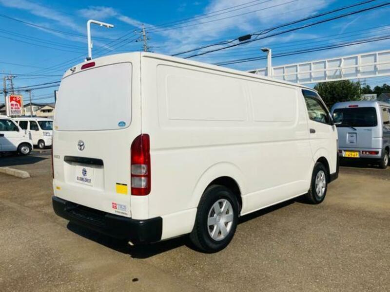 HIACE VAN-12