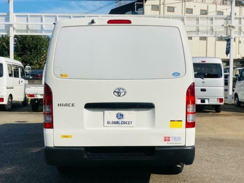 HIACE VAN-13