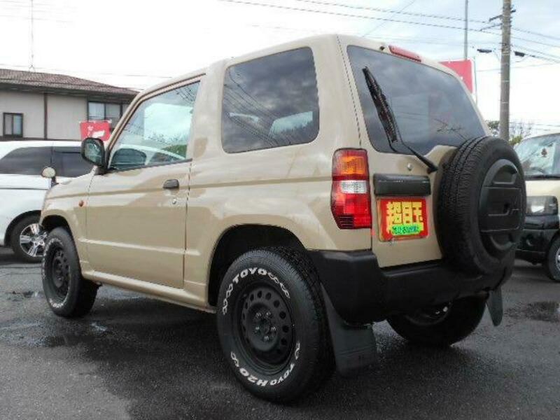 PAJERO MINI-9