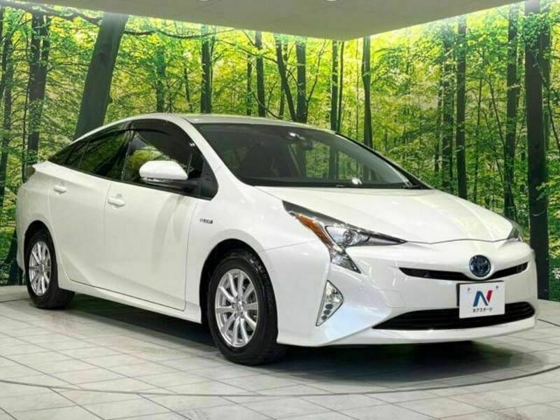 PRIUS-16