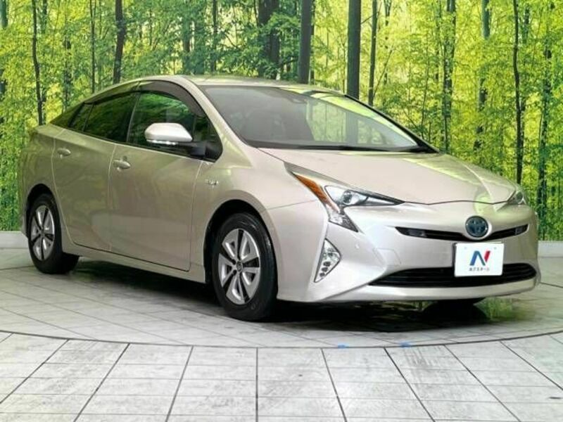 PRIUS-16